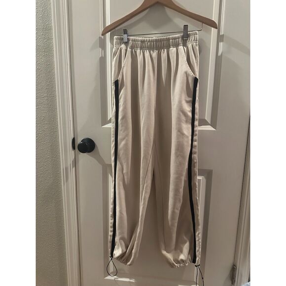 Commence Women's Beige Black Stripe Adjustable Ankle Scuba Fit Joggers Size M - Picture 1 of 13